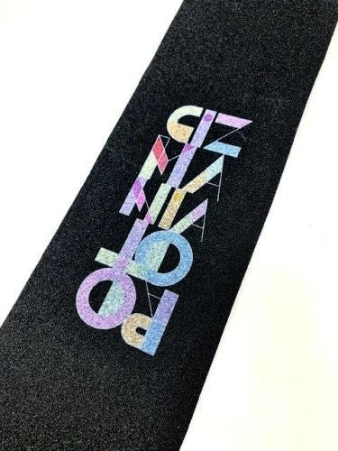 Gizmania x Root Griptape