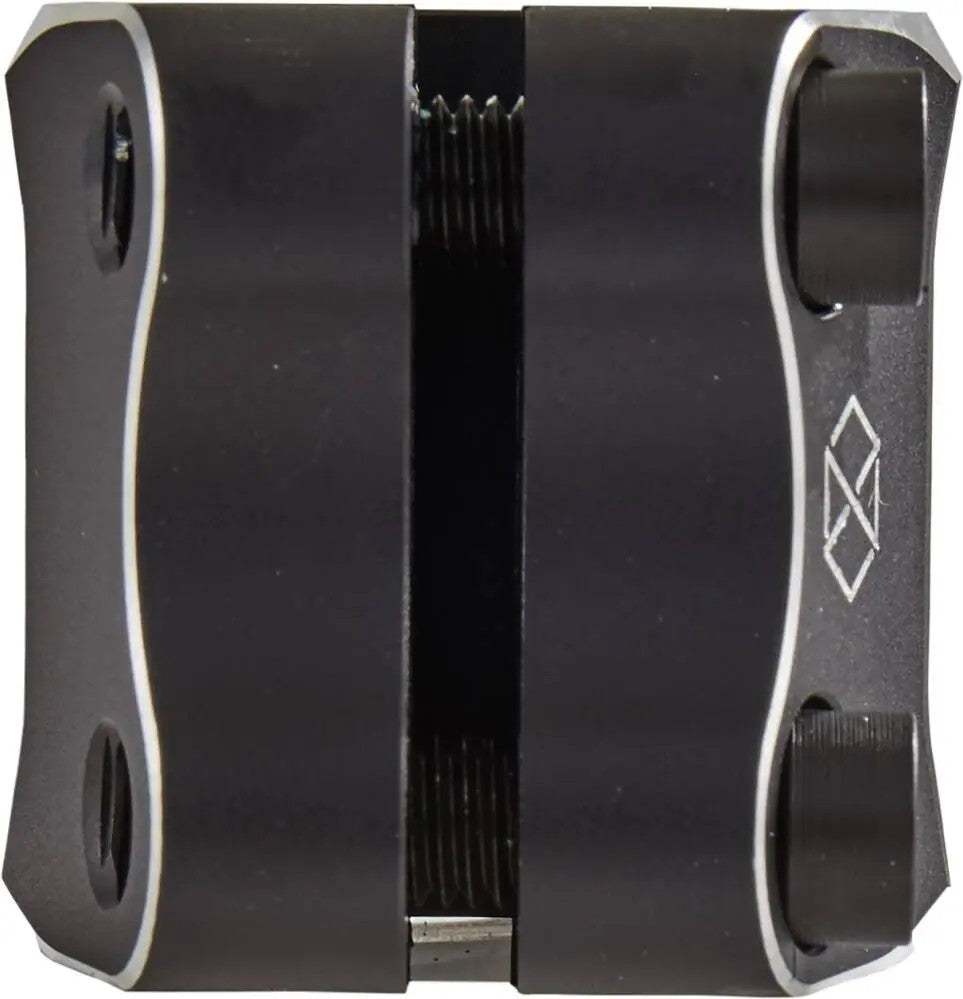 Dvojitá Objímka Native Orca Black Silver