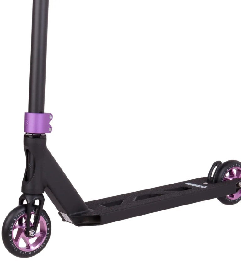 Freestyle koloběžka Striker Essential M Black Purple