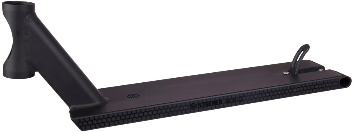 Deska Striker Lux Five Boxed 490 Black